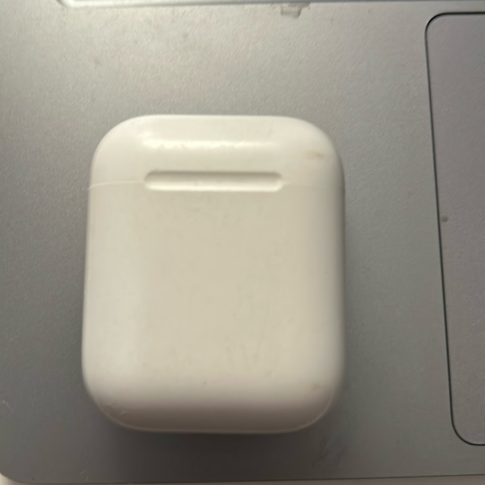 AirPods 1st Generation AUTHENTIC